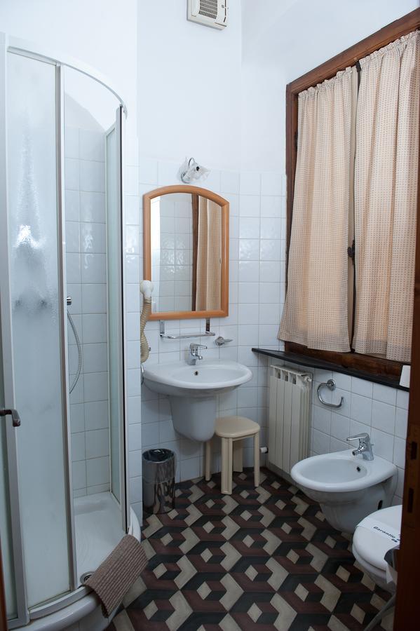 Albergo Vittoria Busalla Εξωτερικό φωτογραφία