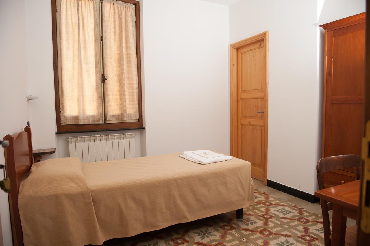 Albergo Vittoria Busalla Εξωτερικό φωτογραφία