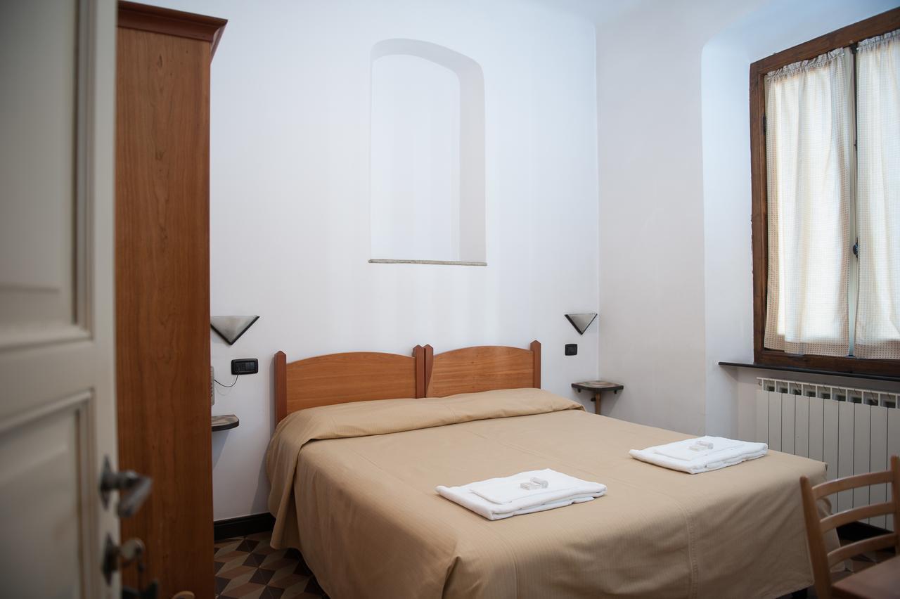 Albergo Vittoria Busalla Εξωτερικό φωτογραφία