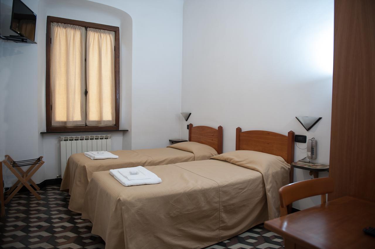 Albergo Vittoria Busalla Εξωτερικό φωτογραφία